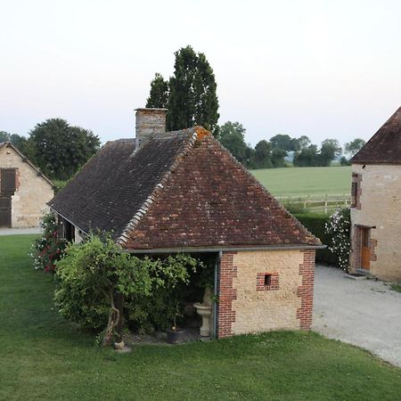 Domaine De Prestal Hotel Le Merlerault Exterior photo